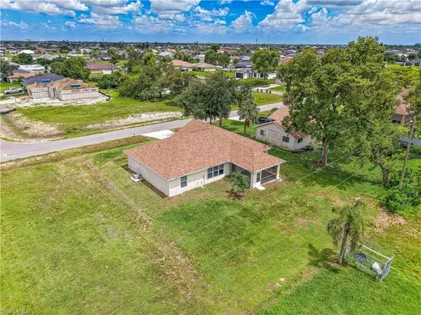 Cape Coral, FL 33909,1026 NE 3rd AVE