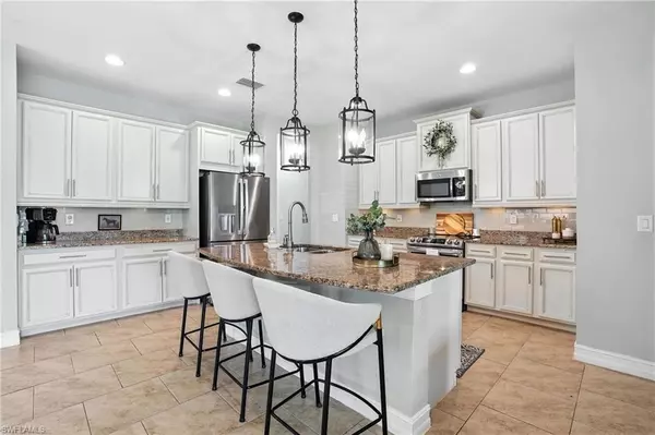 North Fort Myers, FL 33903,12631 Blue Banyon CT