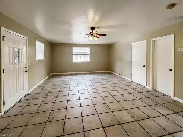 Bonita Springs, FL 34135,27917 Washington ST