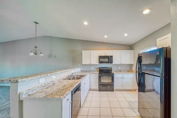 Cape Coral, FL 33909,2004 NE 6th ST