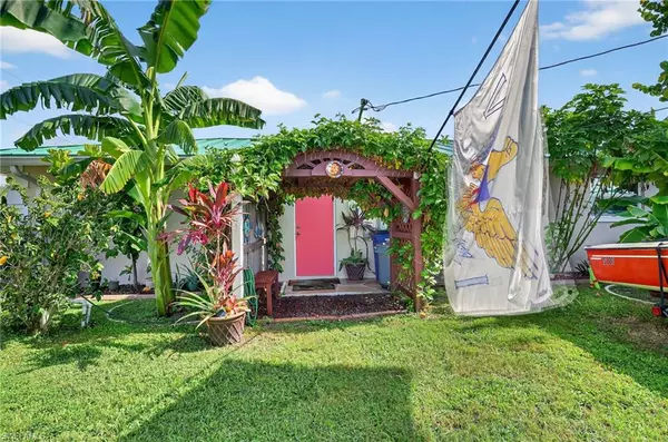 North Fort Myers, FL 33903,4638 Vinsetta AVE