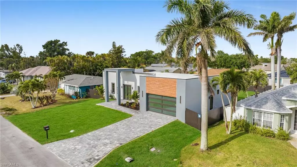 Cape Coral, FL 33904,4026 SE 3rd AVE