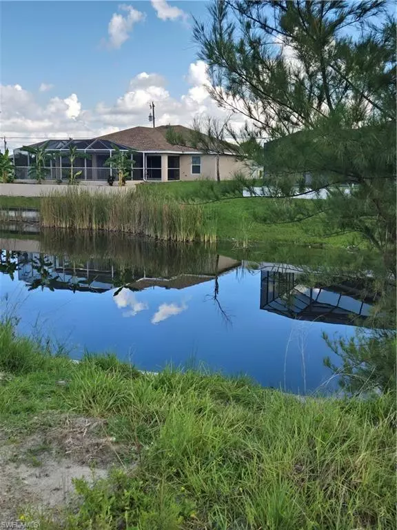 Cape Coral, FL 33914,915 SW 28TH TER