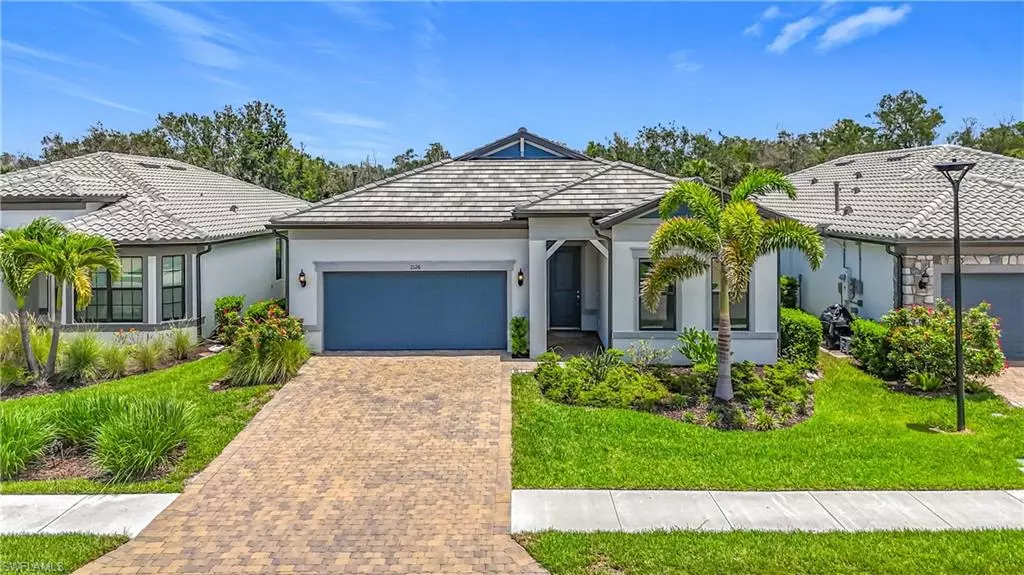 2126 Yellowfin CIR, Naples, FL 34114