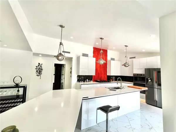 Naples, FL 34110,1919 Countess CT