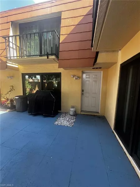 1700 Park Meadows DR #1, Fort Myers, FL 33907