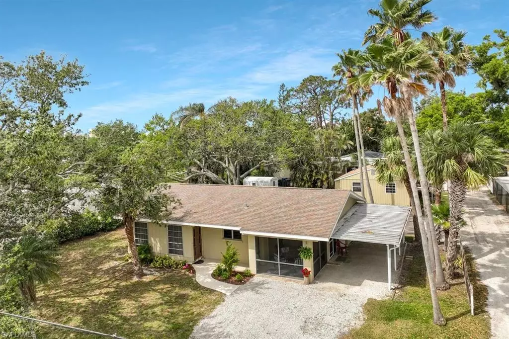 Nokomis, FL 34275,417 Shore RD
