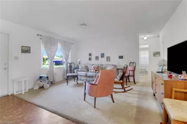 Cape Coral, FL 33990,1433 SE 14th TER