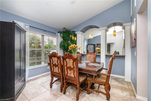 Cape Coral, FL 33909,142 NE 4th ST