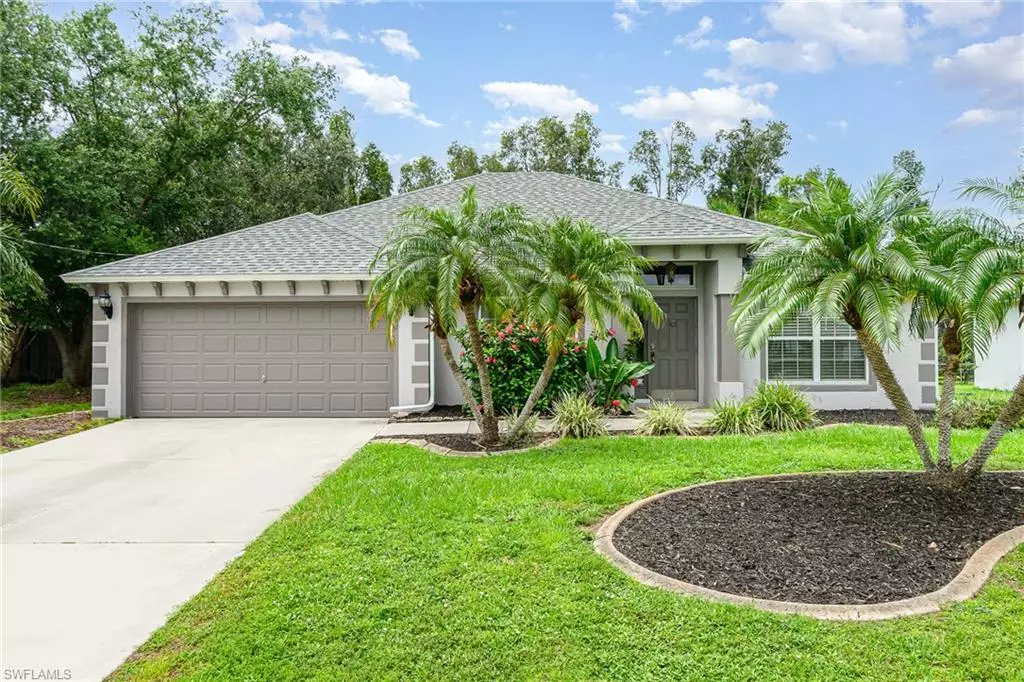 Cape Coral, FL 33909,142 NE 4th ST