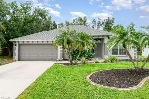 142 NE 4th ST, Cape Coral, FL 33909