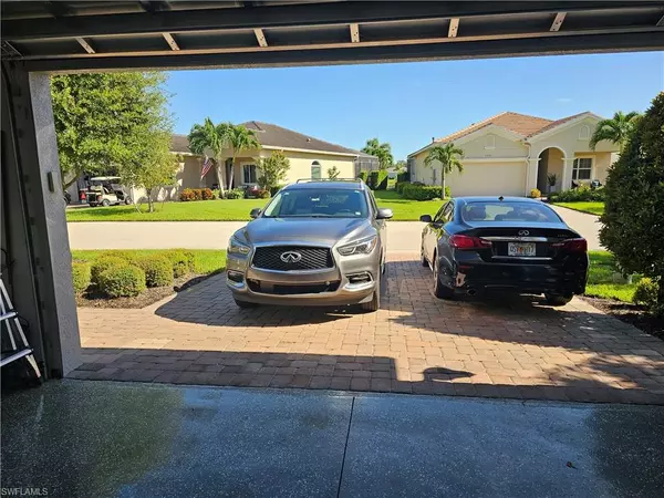 Fort Myers, FL 33905,2995 Willow Ridge CT