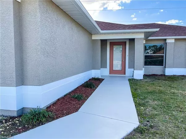 Cape Coral, FL 33991,306 SW 24th AVE