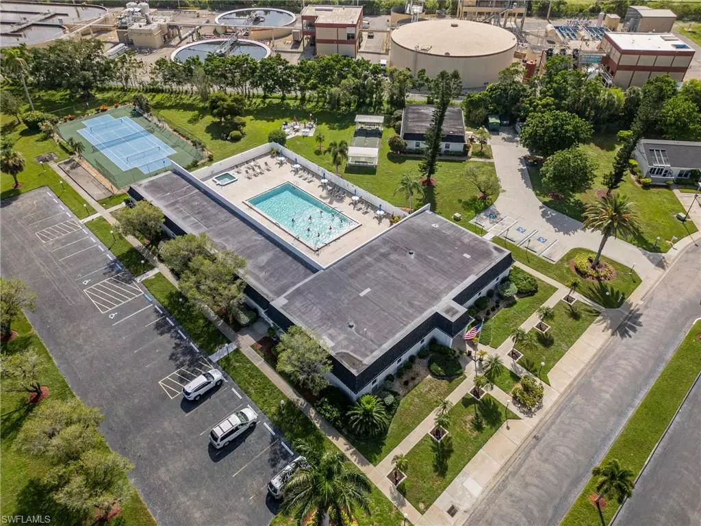 Fort Myers, FL 33919,6842 Bogey DR