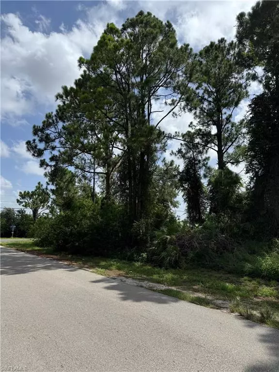 Lee, FL 33912,2619 13th ST SW