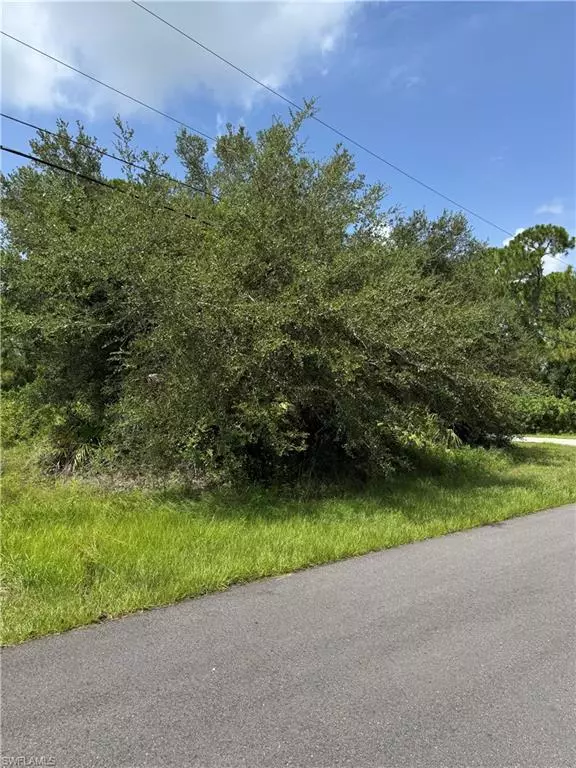 Lee, FL 33912,2619 13th ST SW