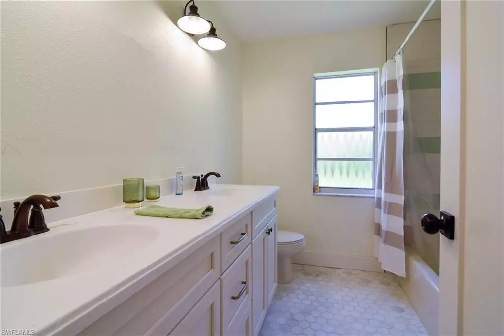 North Fort Myers, FL 33903,4225 Prestwick CT