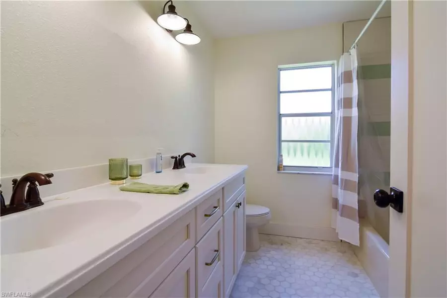 4225 Prestwick CT, North Fort Myers, FL 33903