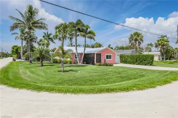 Sanibel, FL 33957,1657 Atlanta Plaza DR