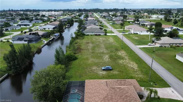 Cape Coral, FL 33991,1720 SW 17th AVE