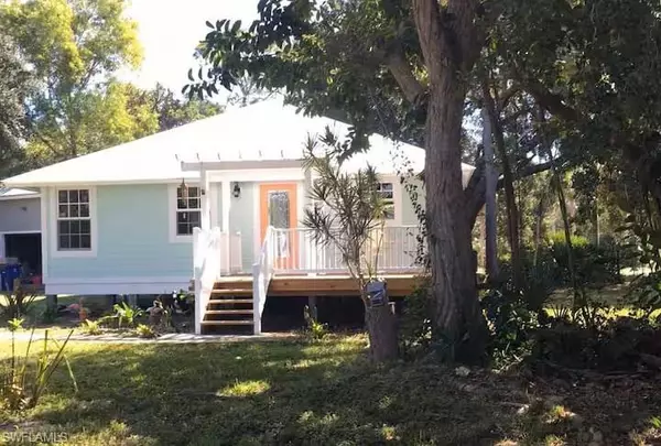 4404 Lake Heather CIR, St. James City, FL 33956