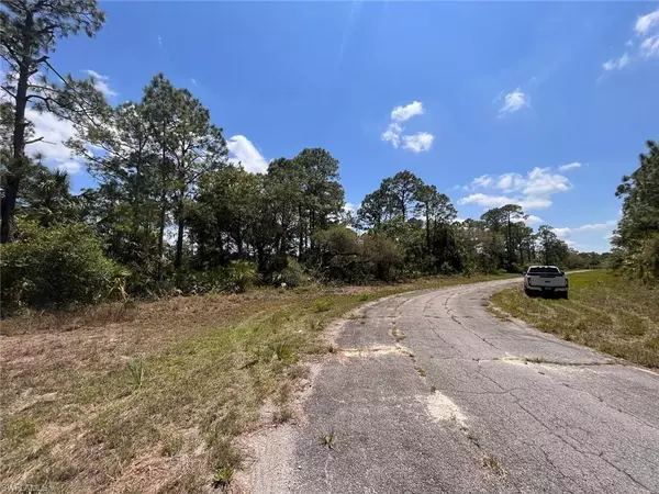 Labelle, FL 33935,320 James Irwin Ter