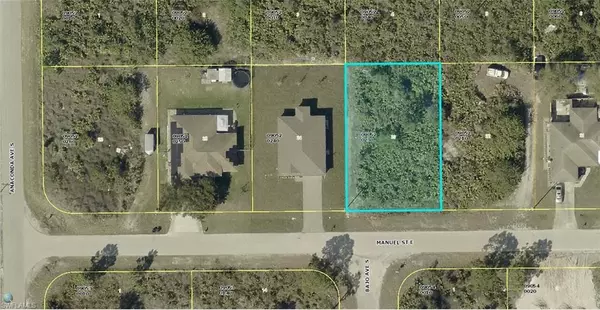 713 Manuel ST E, Lehigh Acres, FL 33974
