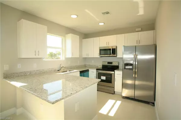 Fort Myers, FL 33967,7471 Pebble Beach RD