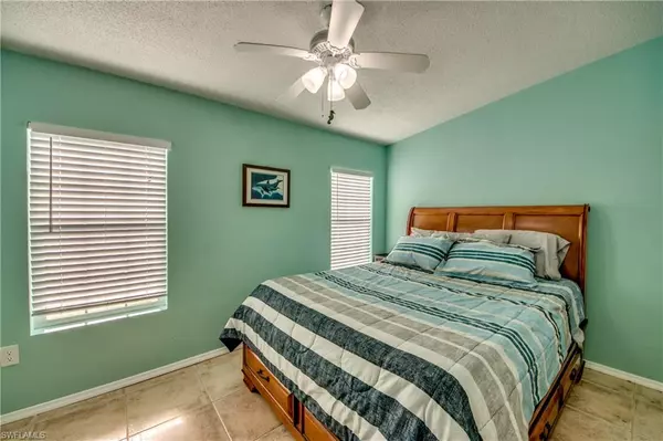 Fort Myers Beach, FL 33931,14 Nancy LN
