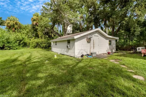 Fort Myers, FL 33916,Address not disclosed