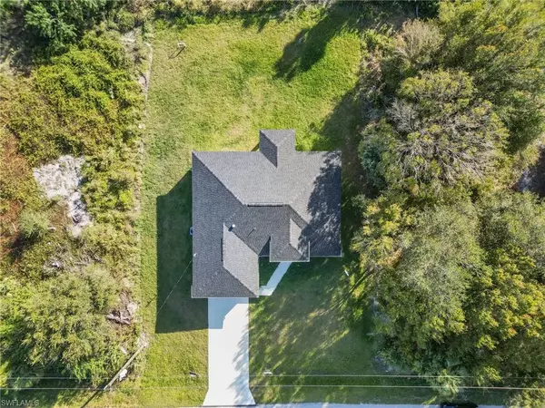 Lehigh Acres, FL 33971,6007 Nora AVE N