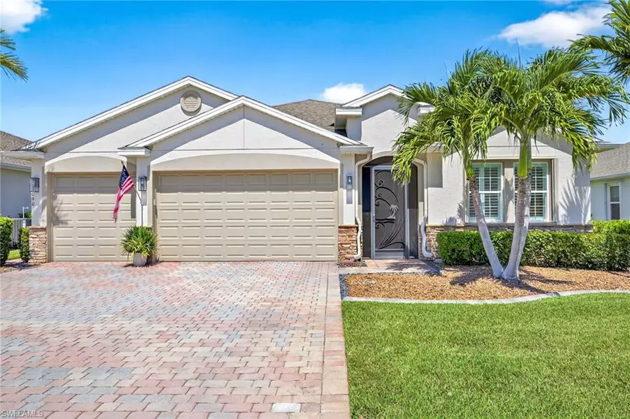 3090 Amadora CIR, Cape Coral, FL 33909