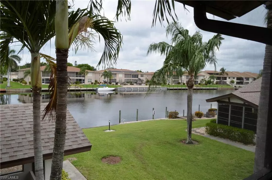 4528 SE 5th PL #8, Cape Coral, FL 33904