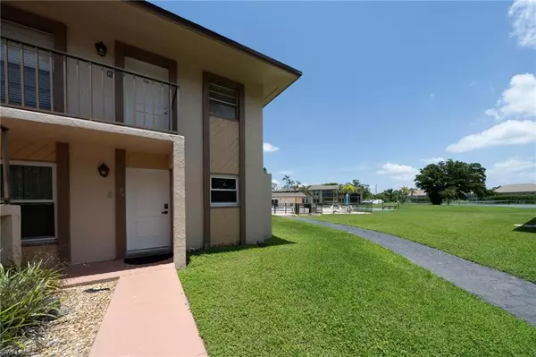 16881 Davis RD #716, Fort Myers, FL 33908