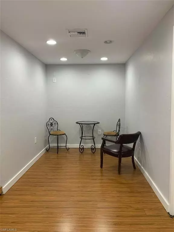 Fort Myers, FL 33901,2030 CRAWFORD ST