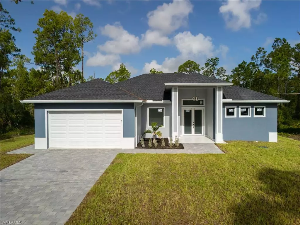 Lehigh Acres, FL 33972,1213 Wellington AVE