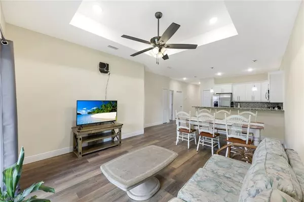 Lehigh Acres, FL 33971,2325/2327 Daniel AVE N