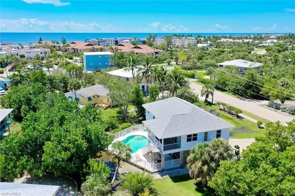 Sanibel, FL 33957,700 Nerita ST