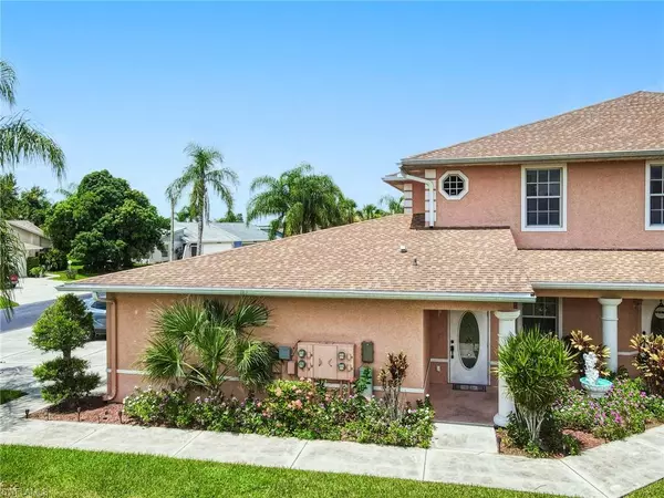 Lehigh Acres, FL 33936,19977 Lake Vista CIR #17D