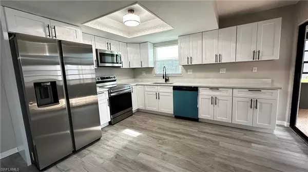 Fort Myers, FL 33908,16051 Amberwood Lake CT #4