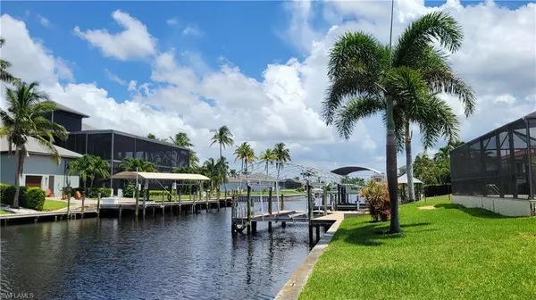 Cape Coral, FL 33904,5638 Riverside DR