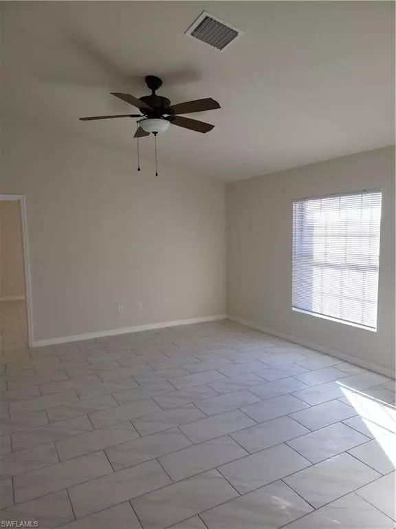 Cape Coral, FL 33909,1221 NE 10Th LN