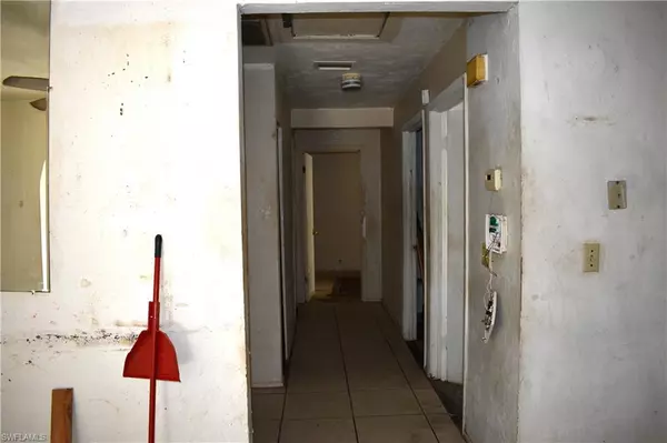 Fort Myers, FL 33916,2849 Price AVE