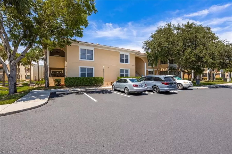 12505 McGregor BLVD #206, Fort Myers, FL 33919