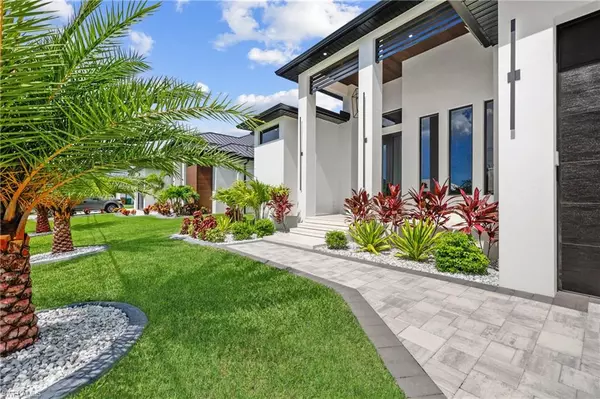 Cape Coral, FL 33991,125 SW 33rd AVE