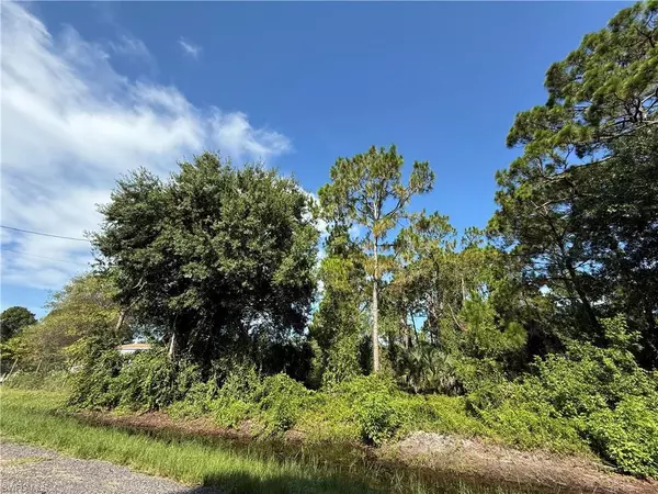 Clewiston, FL 33440,430 N Sendero ST