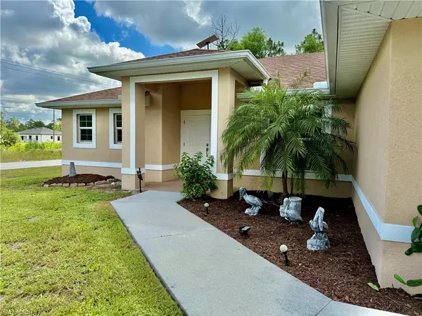 Lehigh Acres, FL 33936,122 Wellington AVE