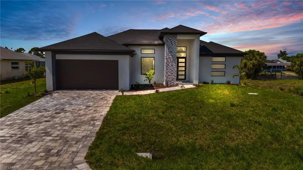 9176 Arrid CIR, Port Charlotte, FL 33981
