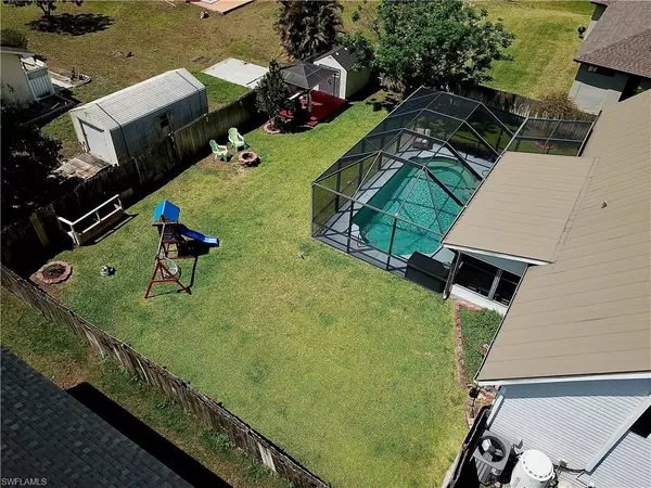 Lehigh Acres, FL 33971,4303 10th ST W