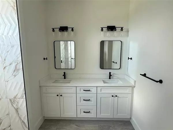 Cape Coral, FL 33909,3445 NE 21st AVE